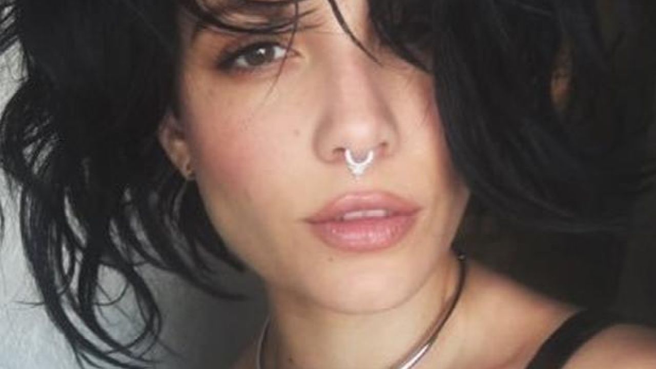 Halsey Speaks For 1st Time About Performing Hours After A Miscarriage 8063