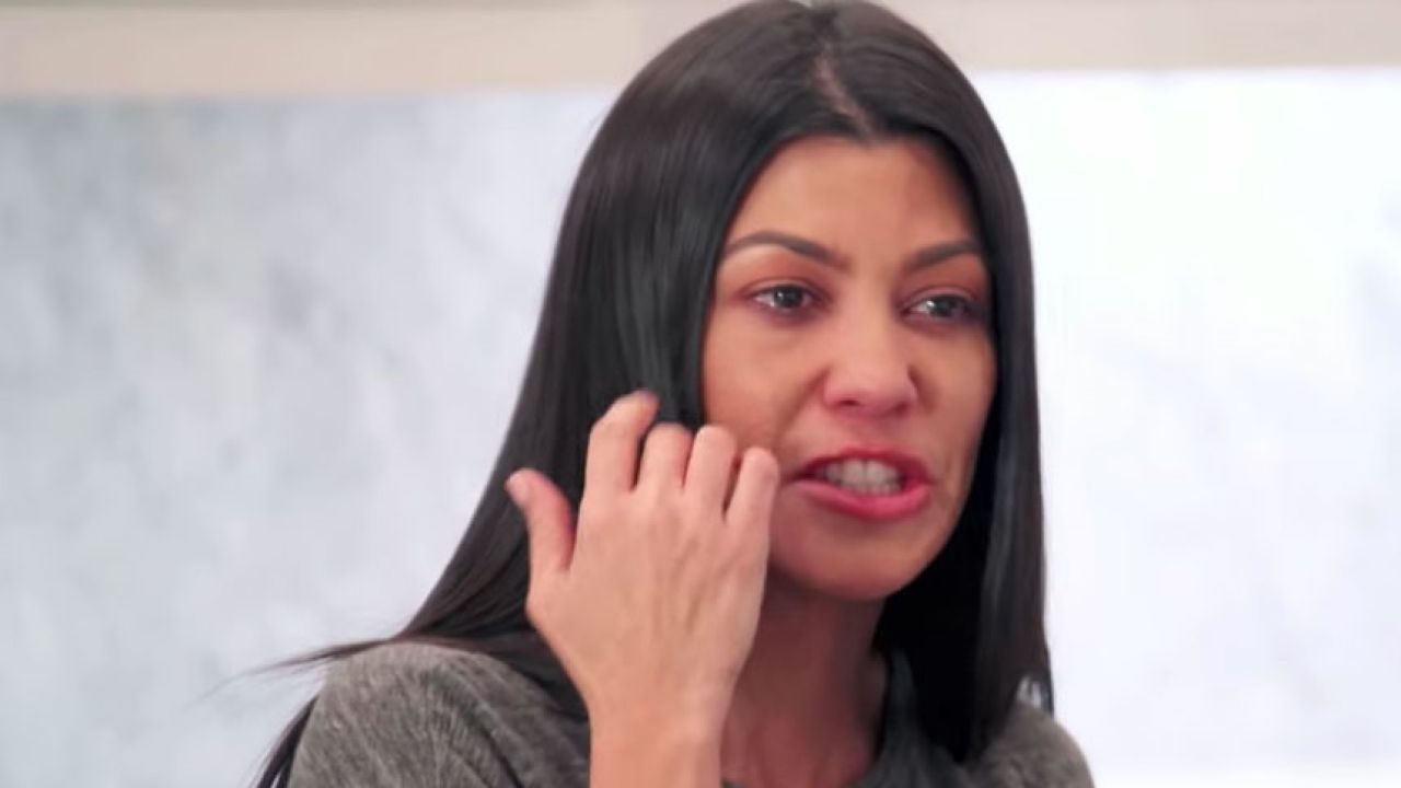 Kim Kardashian Sis Kourtney To Tears In Fiery New Trailer For ‘kuwtk 