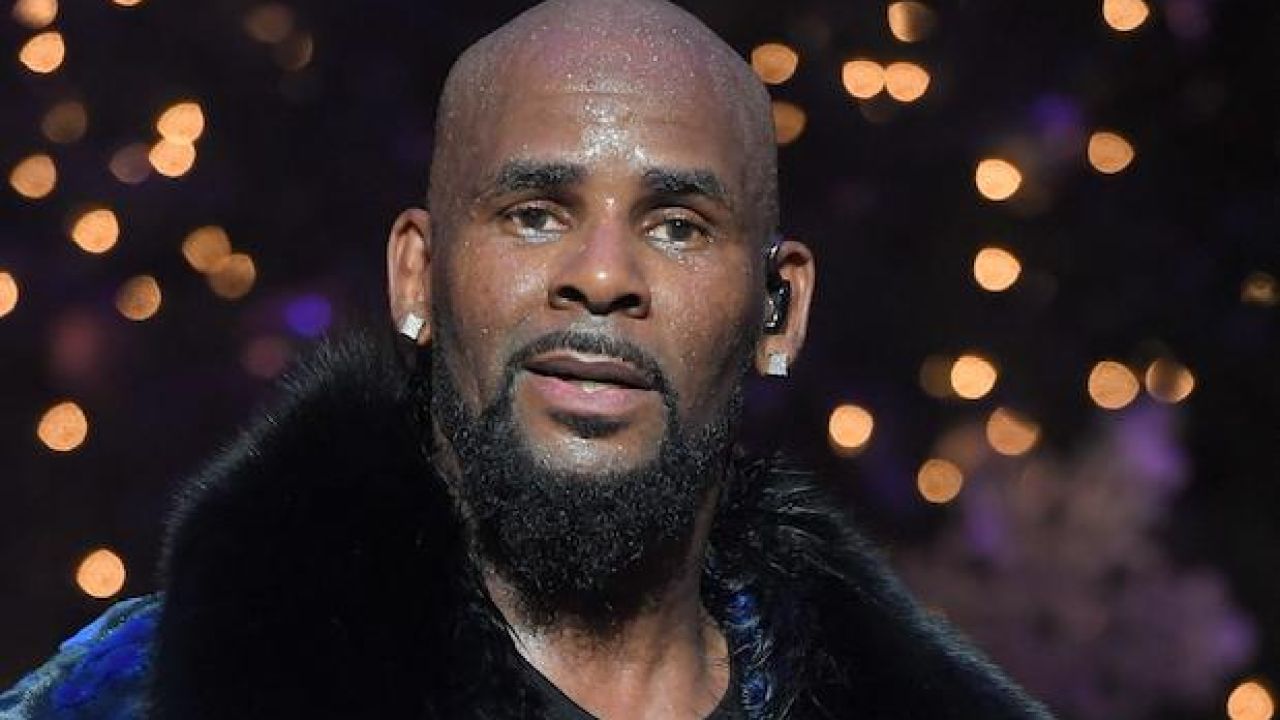 R Kelly Covers The Sex Cult And More In 19 Minute Long Song Previewed On Ig