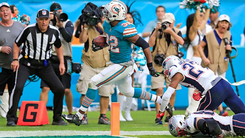 Dolphins Shock Patriots With a Miracle in Miami - The New York Times
