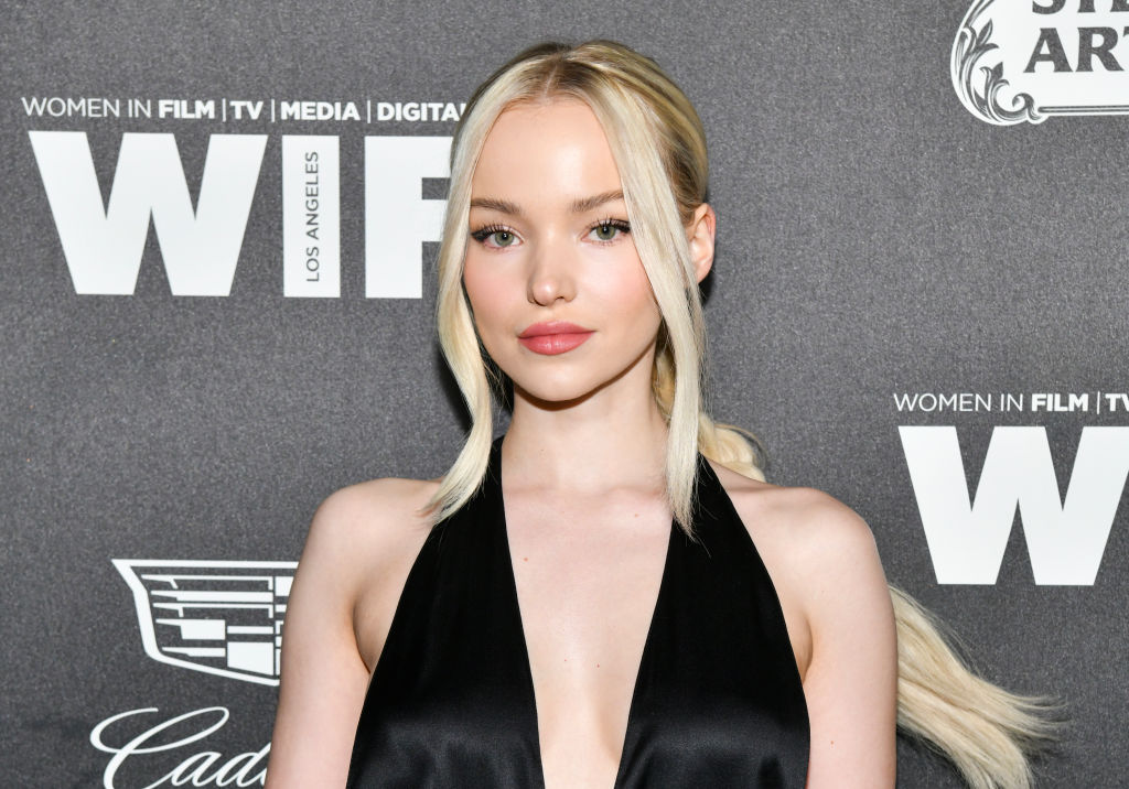 1024px x 716px - Dove Cameron Says Hollywood & Bad Breakup Messed Her Up