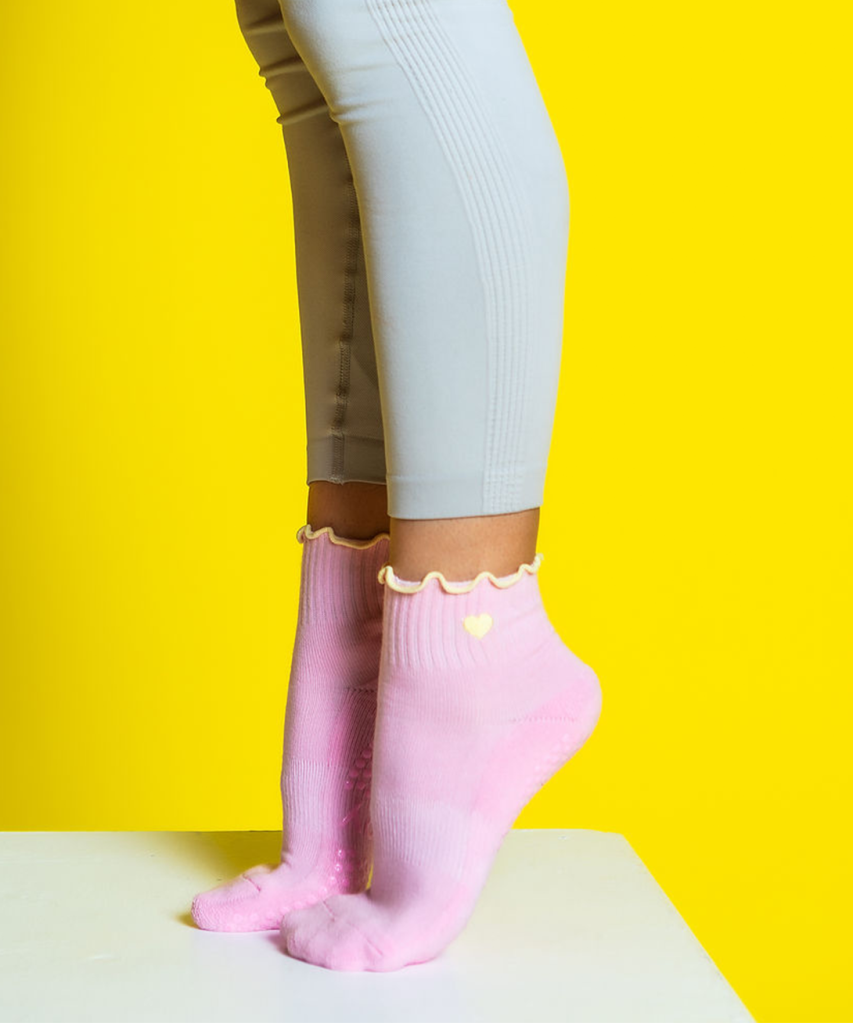 The Best Grip Socks For Pilates, Barre & Yoga To Buy in Australia