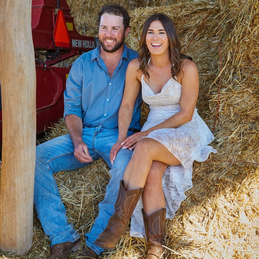 Farmer Todd and Daisy Lamb on Farmer Wants A Wife