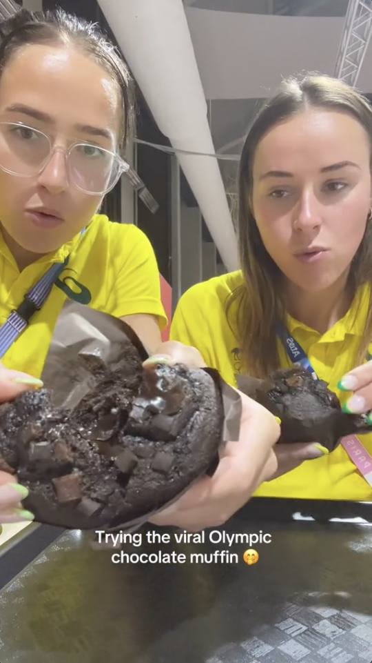 Aussie Brianna Throssell and Jenna Forrester olympics chocolate muffin